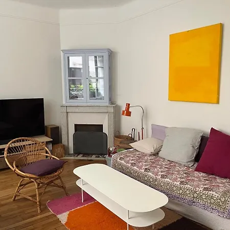 Apartment Comme Petite Maison Paris